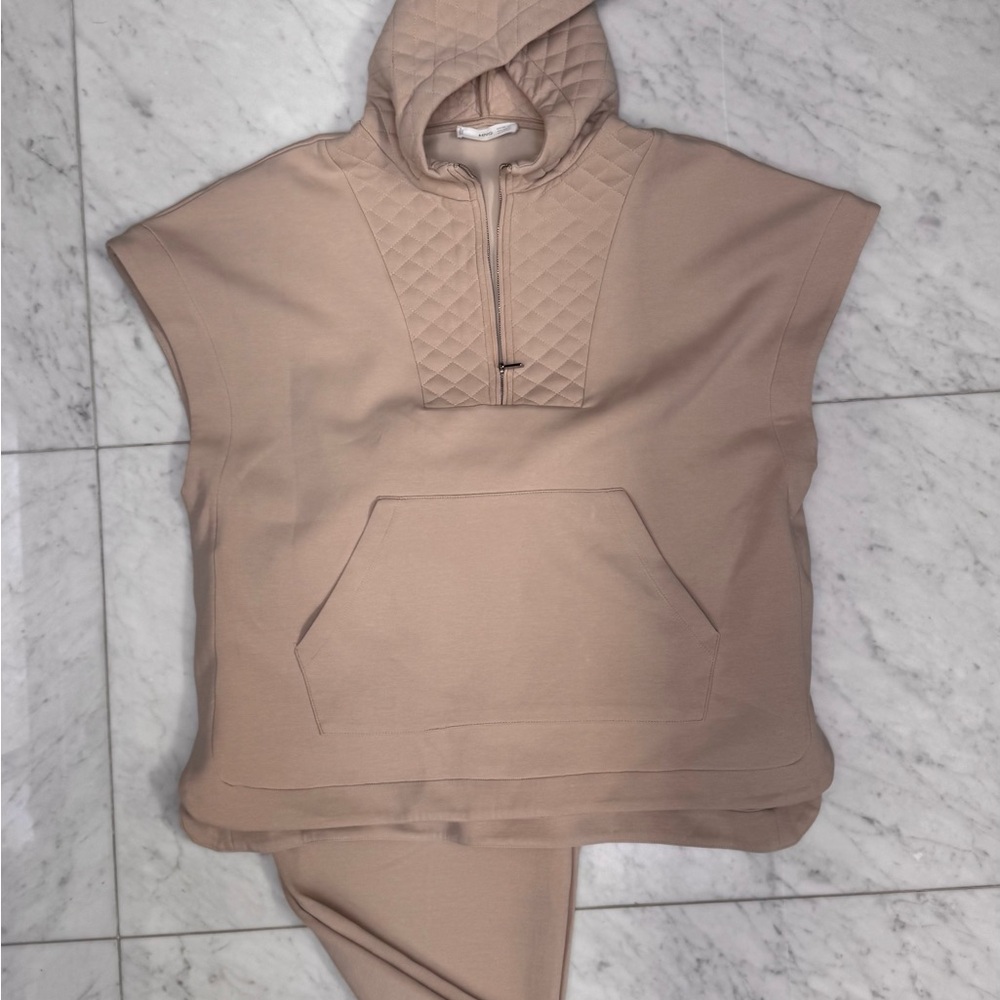 Mango Sleeveless Hoodie & Sweatpants Set | Oversized XS (Fits M) & M Pants